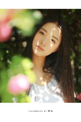 男女黄床上色视频免费的小说
